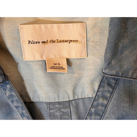 Anthropologie Pilcro Womens Small Jumpsuit Lyocell Chambray Denim Blue Roll Tab - Picture 8 of 8